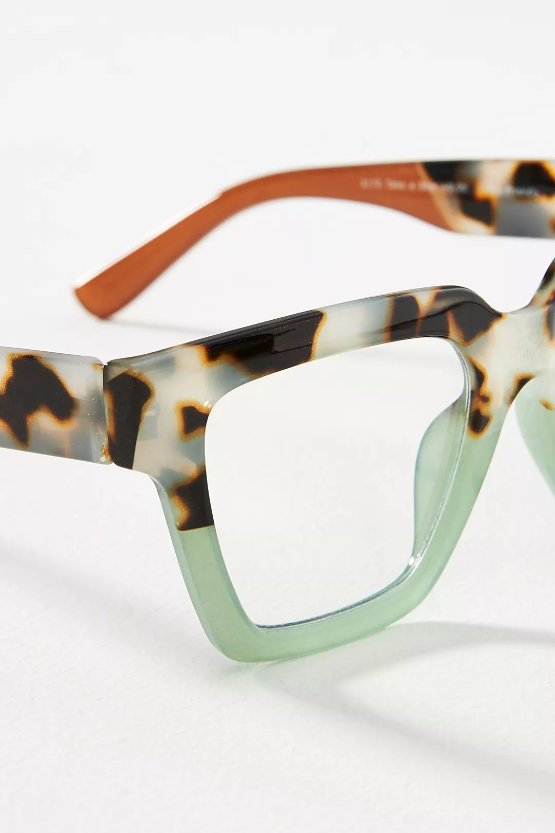 Peepers Take a Bow Blue Light Readers