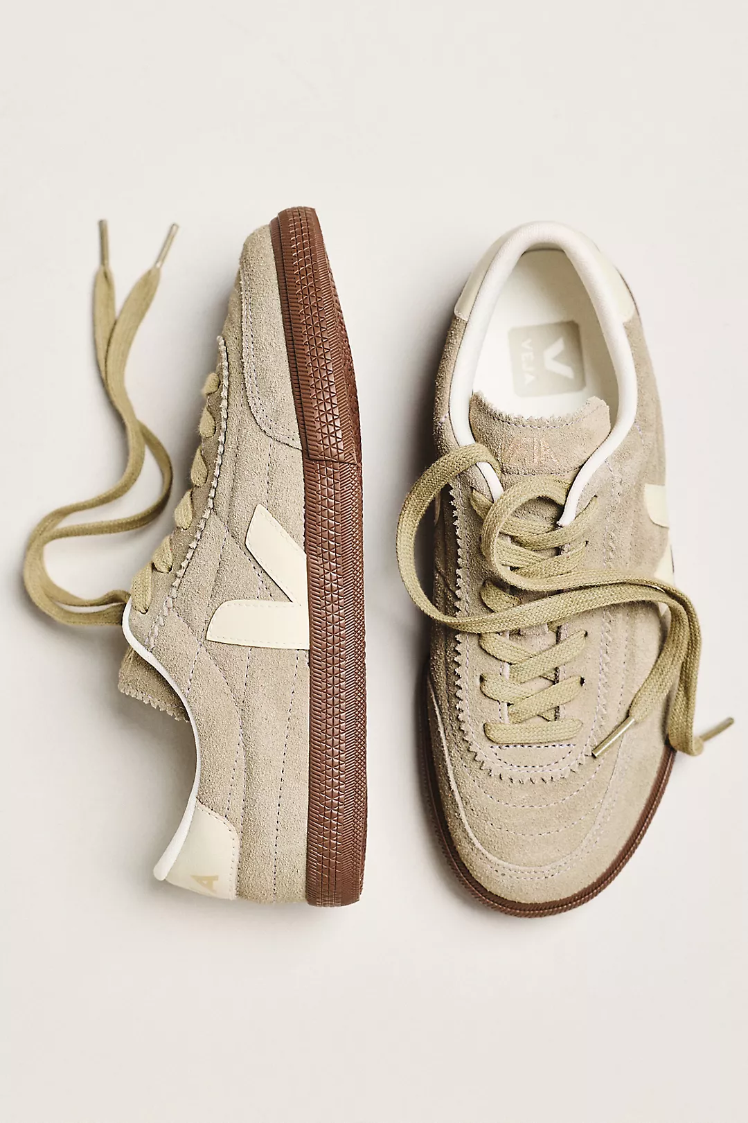 Veja Panenka Sneakers
