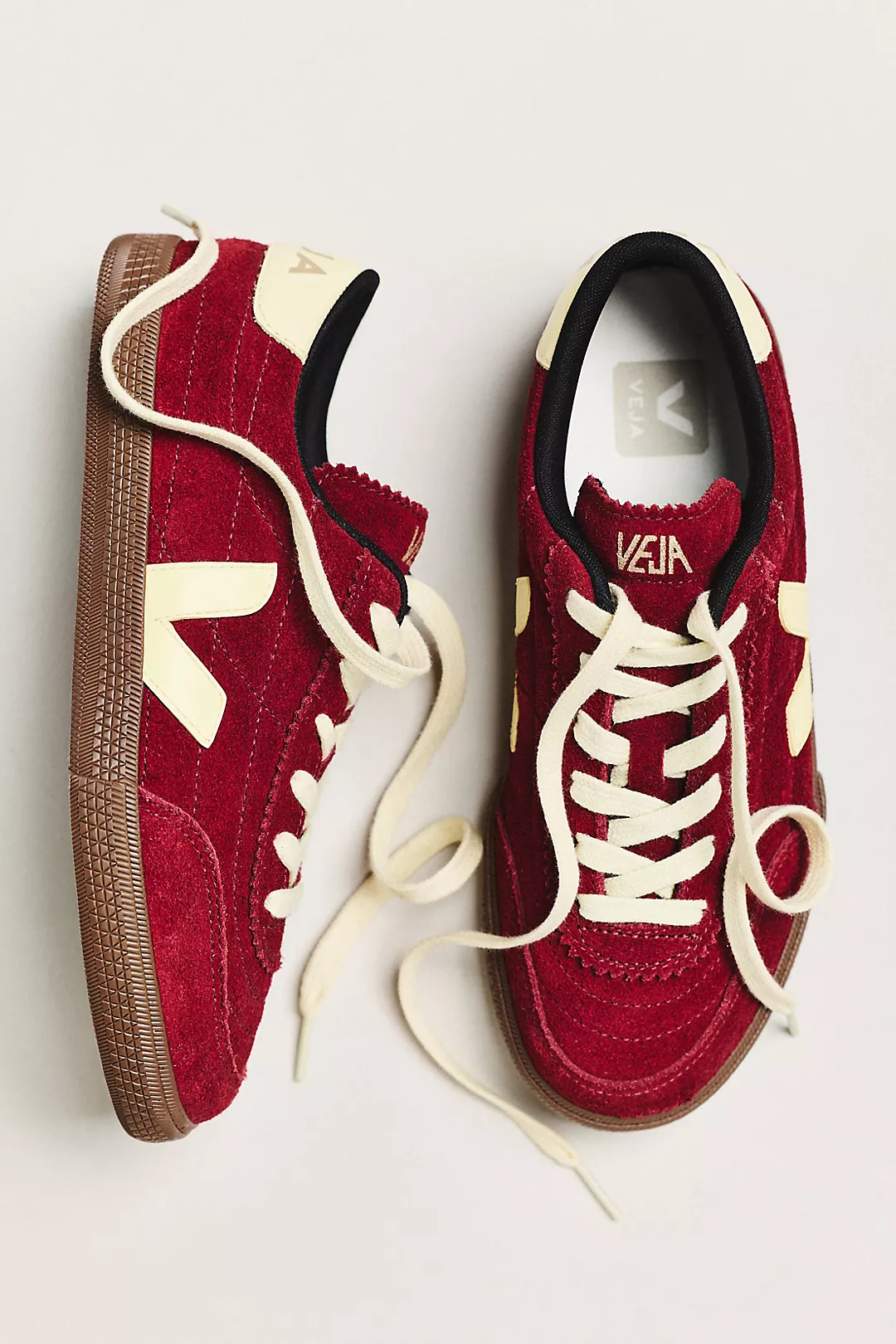 Veja Panenka Sneakers